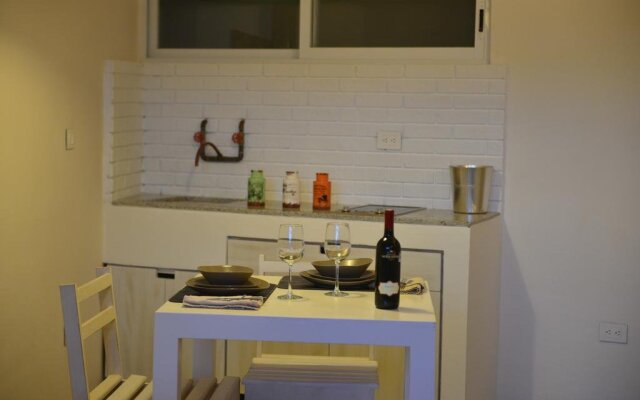 Lory House