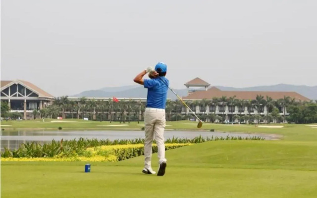 Zhuhai Jinwan Golf Hotel (Jinwan Huafa Shangdu Branch)