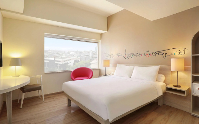 All Seasons Jakarta Gajah Mada