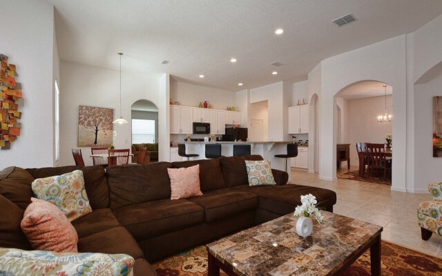 Solterra 5 Bedroom House w Pool - 7029SR