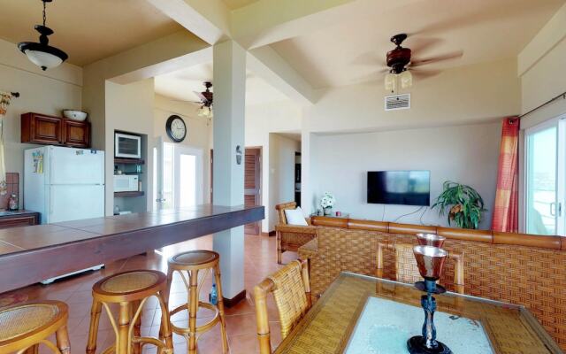 Mara Laguna Suites