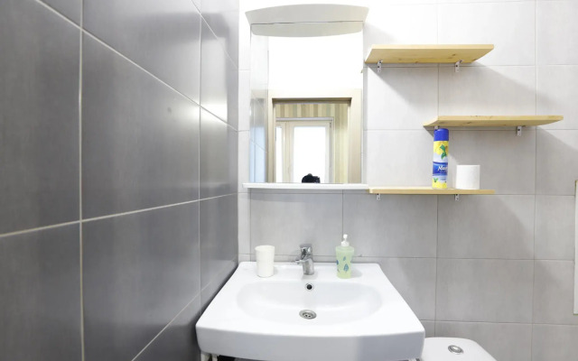 MaxRealty24 on Skhodnenskaya street 13