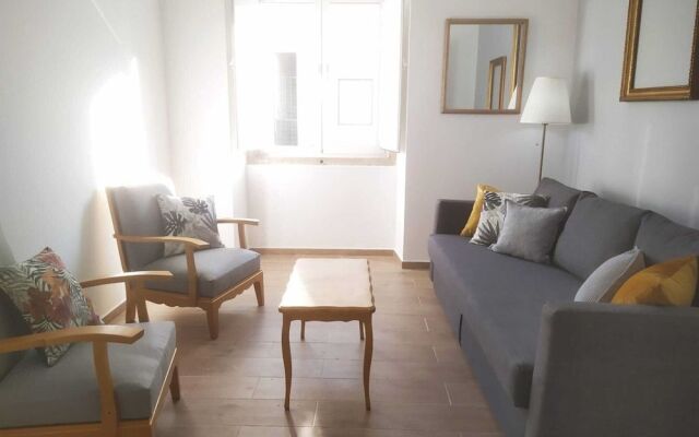 Casa c/ Piscina e Terraço em Faromystay