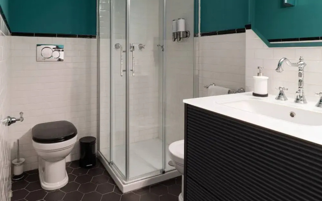 Design Apartment near City Center