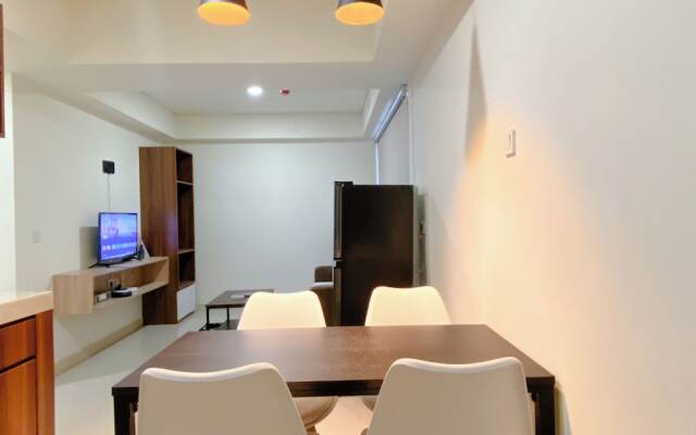 Spacious And Homey Apartment 2Br At Meikarta