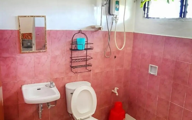 White Beach Guest House