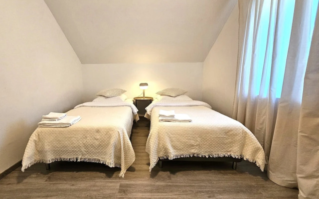 Airport Messe Apartments
