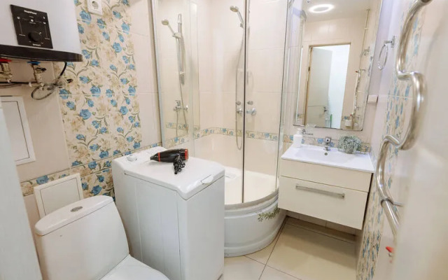 9 Ночей на улице Максима Горького