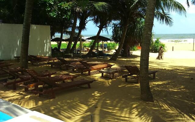 Beacon Beach Negombo