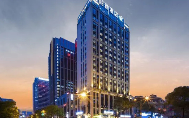 CREYADHOTEL
