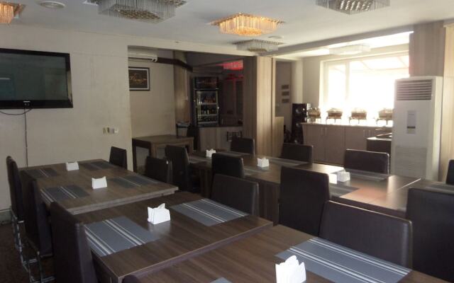 Prixair Pure Hotel Wuse