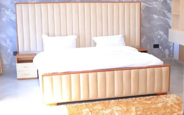 McMillan Hotel Entebbe