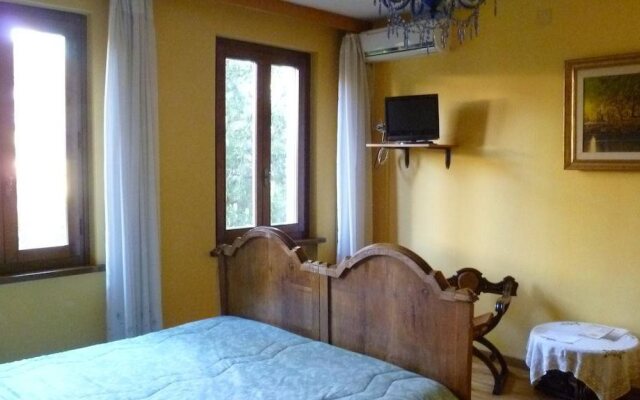 Villa del Pavone