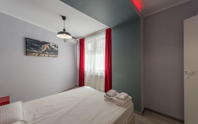 Bucharest Central Apartments - Shabbat Friendly