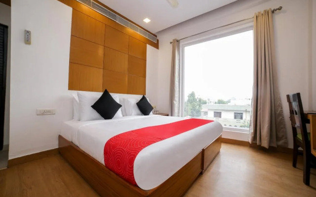 Hotel Tushar Elegant by OYO Rooms