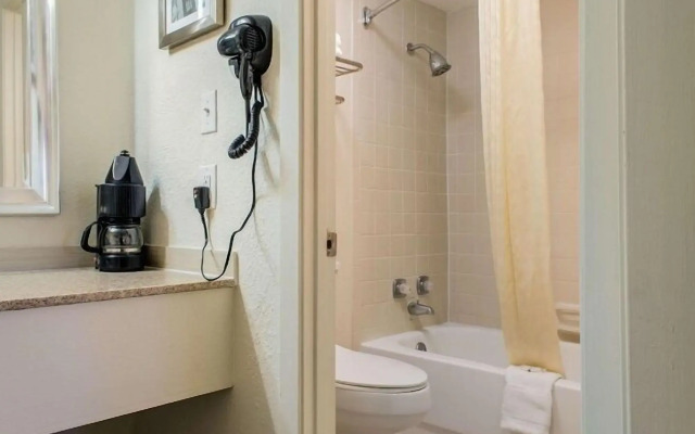 Quality Inn Magee