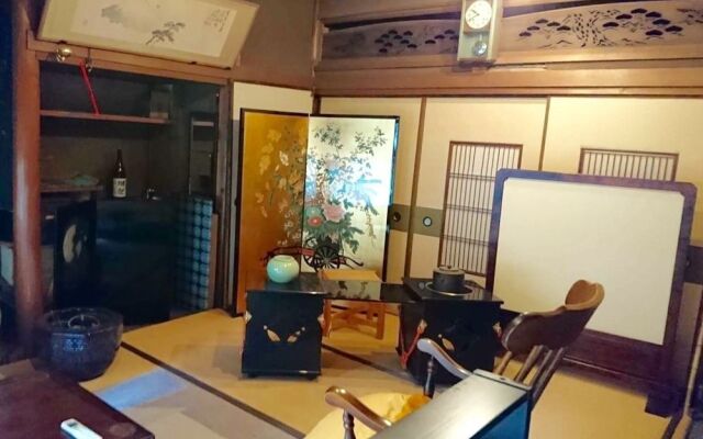 Kimono Inn Utakata - Hostel