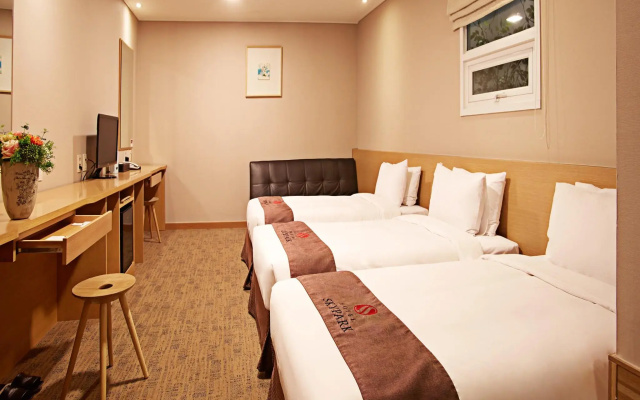 Hotel Skypark Myeongdong Iii