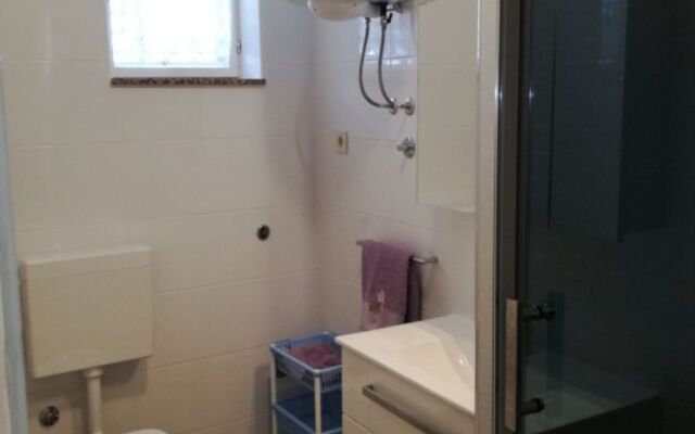 Apartment Sveto - 400 m from beach: A1 Biograd, Riviera Biograd