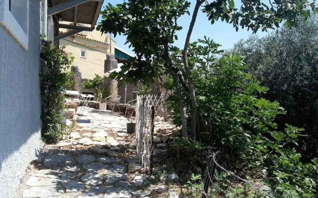 Aristidis Stone House