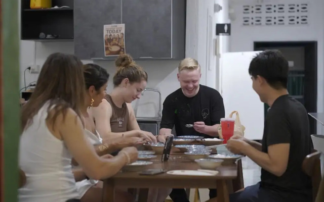 Comfort Hostel Phuket Old Town by MaTong