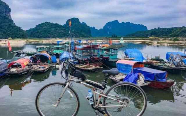 Halong Bay View Hostel