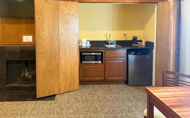 Comfort Inn Monterey Peninsula Airport