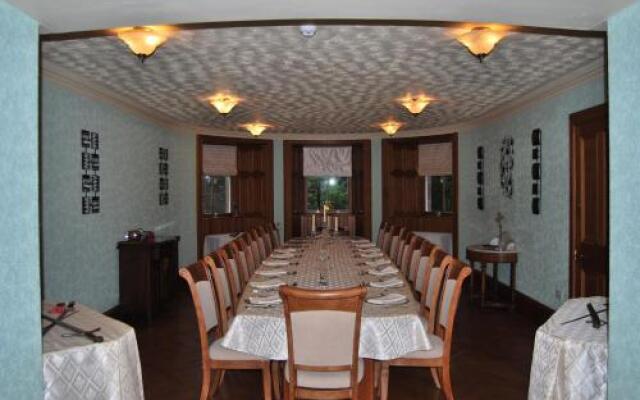 Knock Castle Hotel and Spa