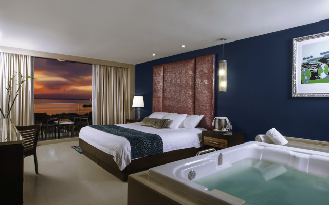 Hard Rock Hotel Cancun -  All Inclusive