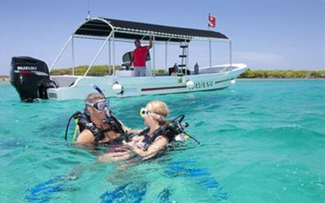 Barefoot Cay Resort