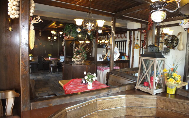 Hotel Gasthof Zum Ziehbrunnen