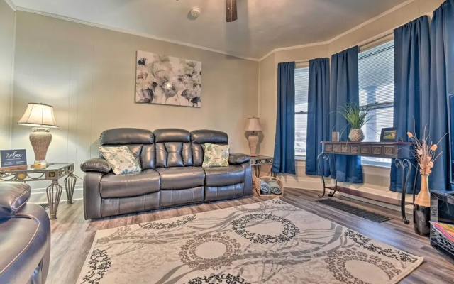 Niagara Falls Townhome: Near Wineries!
