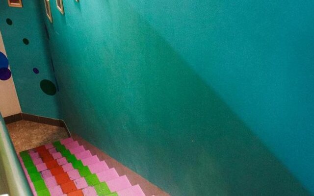 Hostel Pop-Art
