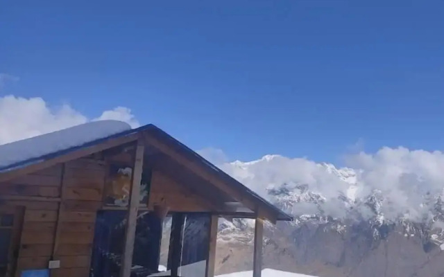 Bluepoppy Resort Auli