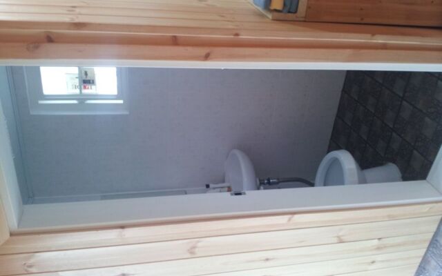 Fragrant Tree Pension