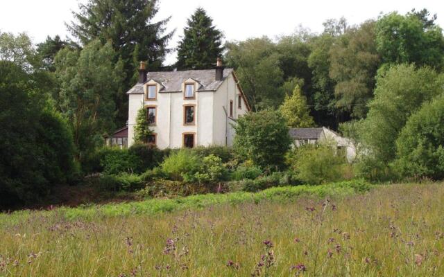 Forest How Guest House