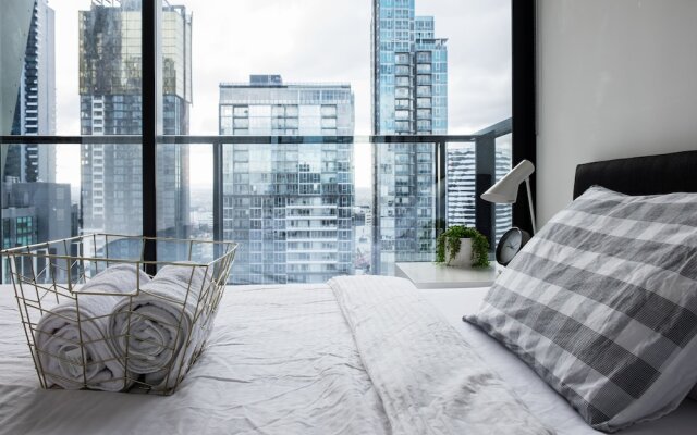 Roomerang at Abeckett Tower 31