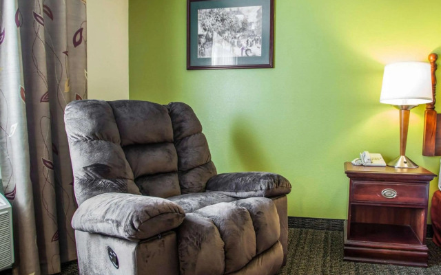 Quality Inn Florence Muscle Shoals