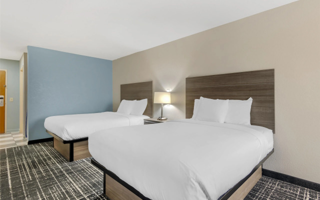 Best Western Commerce Inn