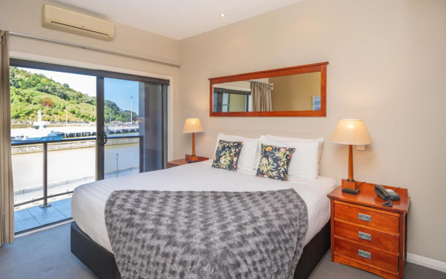Portside Hotel