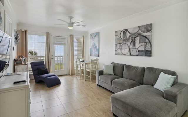 Victorian 2203-babe's Beachview