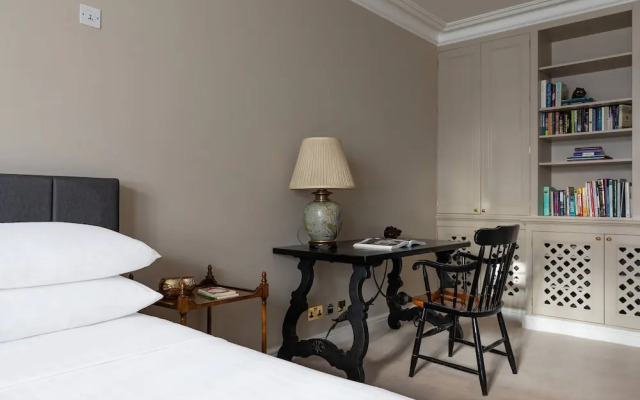 Earl's Court Square XI by Onefinestay