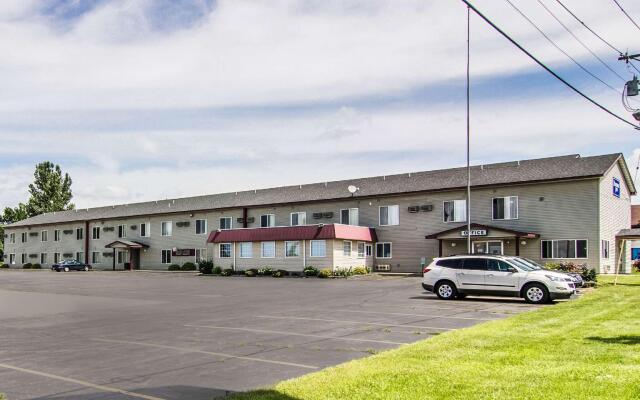 Days Inn by Wyndham Fergus Falls