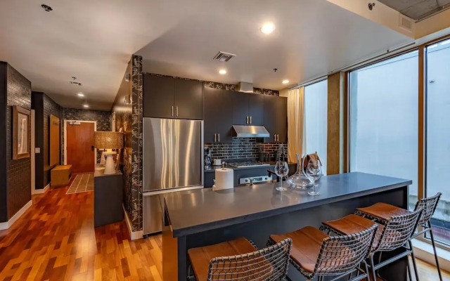 Doppio Perch 1 Bedroom Condo