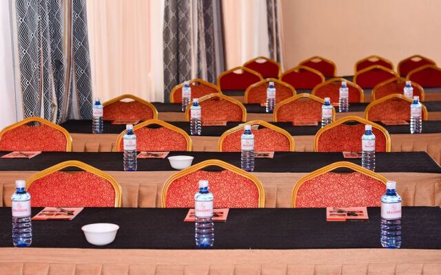 Seasons Airport Hotel