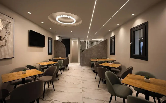 Kudos Suites Firostefani