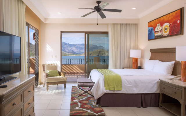 Villa del Palmar at the Islands of Loreto
