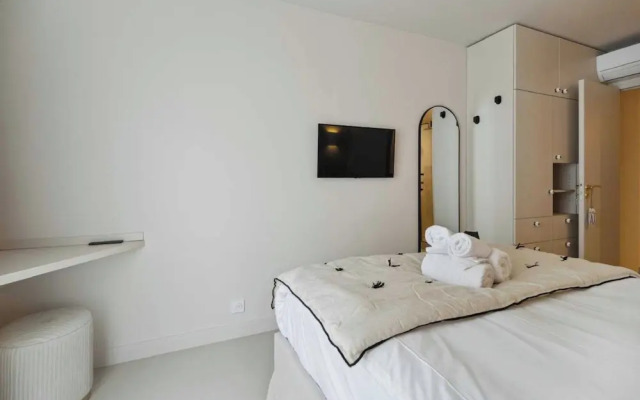 Chic 2br/4p Apartment - Saint-tropez Lices