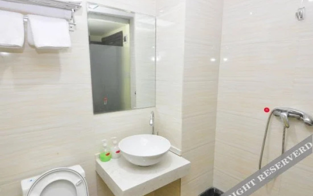 Jixuan Business Hotel