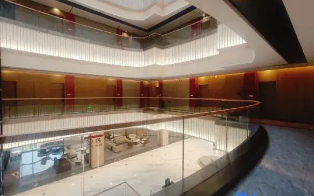 Yan'an Zhiping Hotel